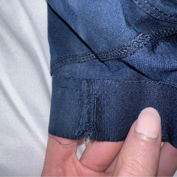 Adidas - Navy Sports Bra M - Picture 4 of 4